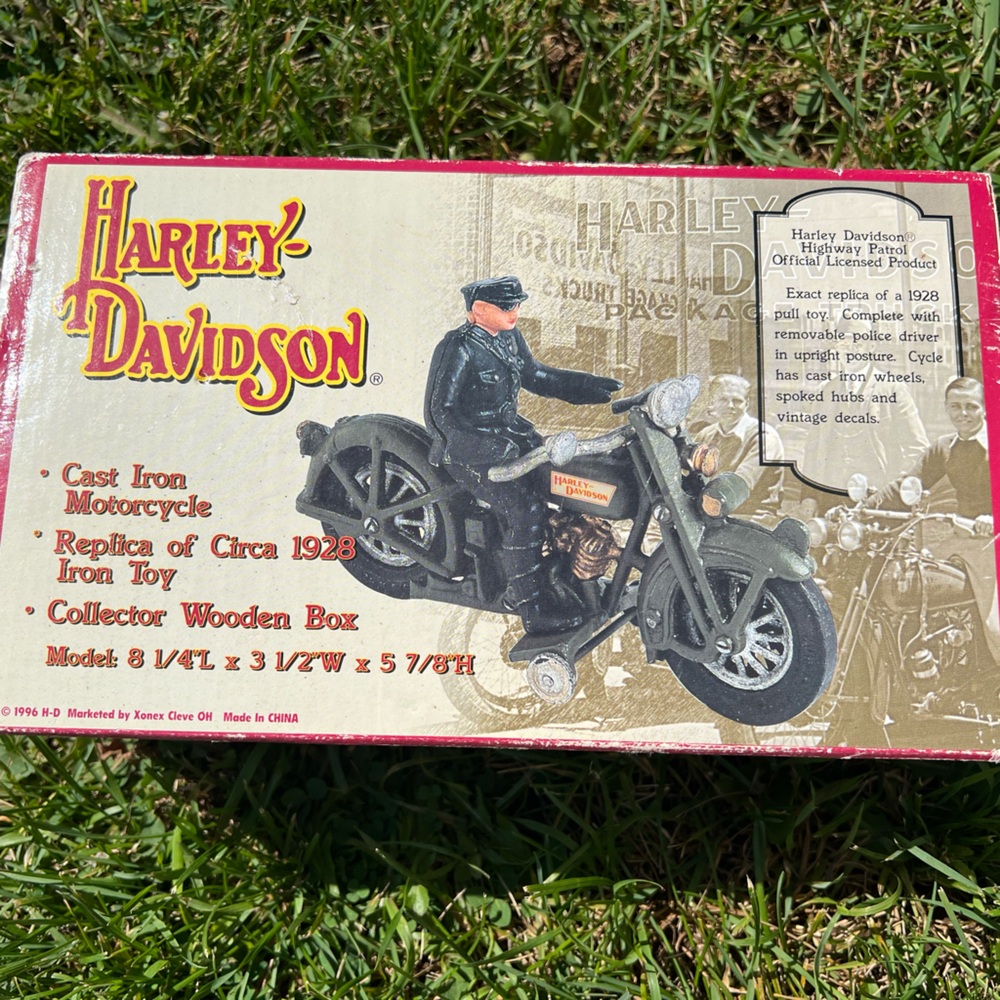 Harley Davidson Cast Iron Replica